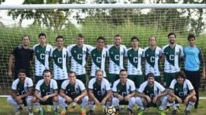 Tarzanes triunfan contra Toritos en el fútbol